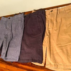 Old Navy dress shorts set
